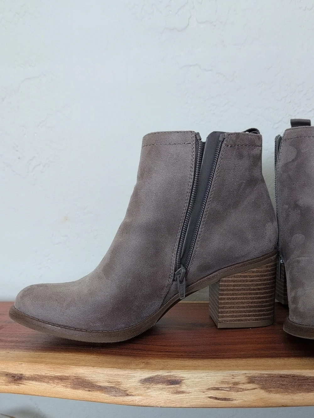 Kohls Women’s Faux  Suede Ankle Booties in Gray - Classic Side-Zip Chelsea Style